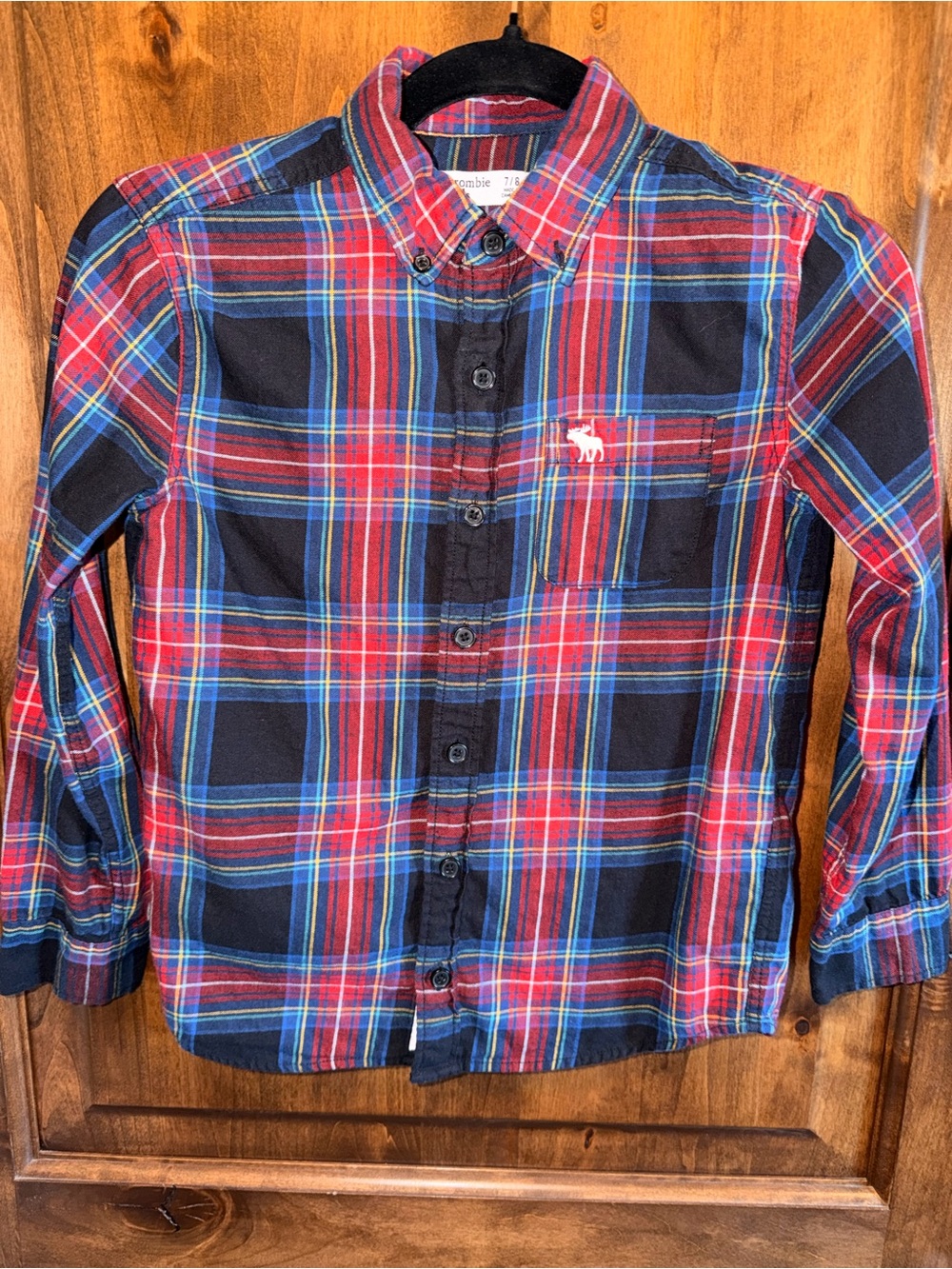 Abercrombie Kids Red & Navy Plaid Button-Down Shirt Boys Size 7/8